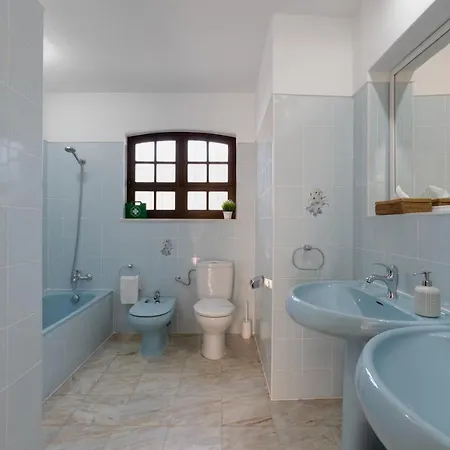 Solar Do Monte 1 דירה