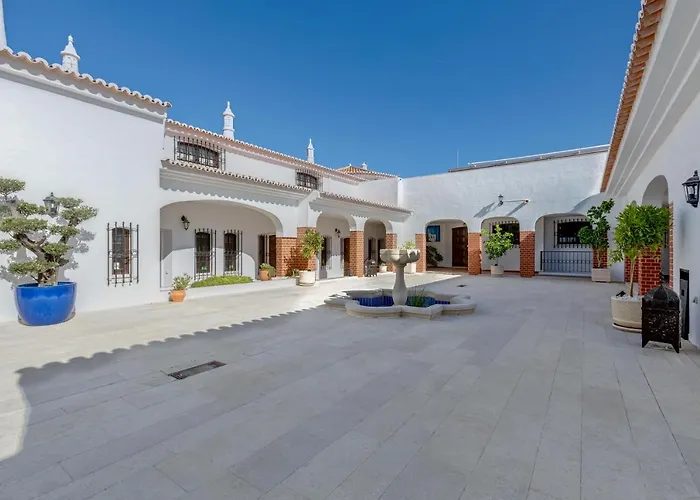 Solar Do Monte 1 Apartment